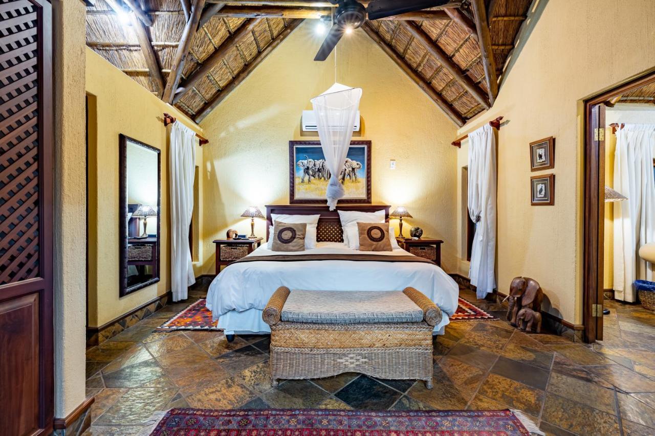 Mhlati Guest Cottages Malalane Eksteriør billede