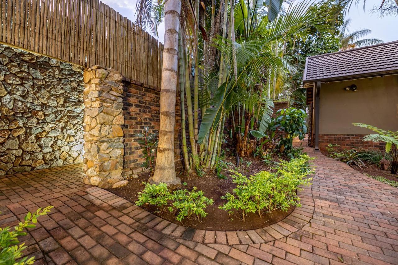 Mhlati Guest Cottages Malalane Eksteriør billede