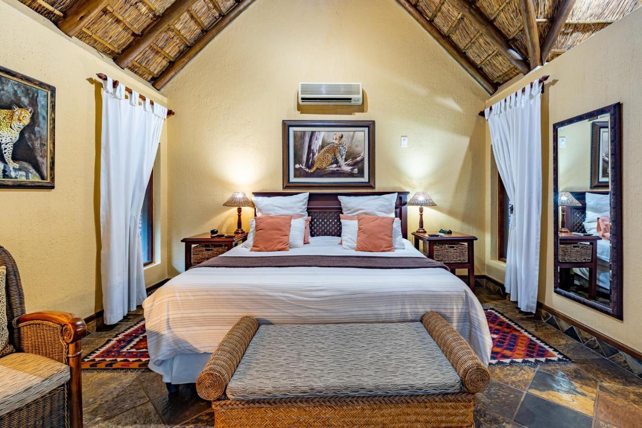 Mhlati Guest Cottages Malalane Eksteriør billede